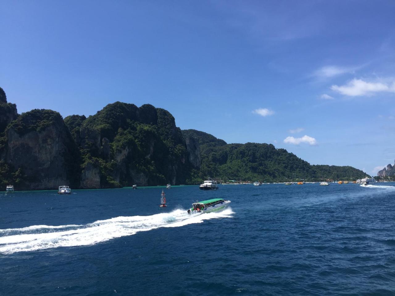 Phi Phi Sea And Hill Resort Eksteriør bilde